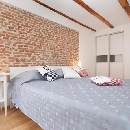 Carera Corner 1bdr By Irundo Appartamento *